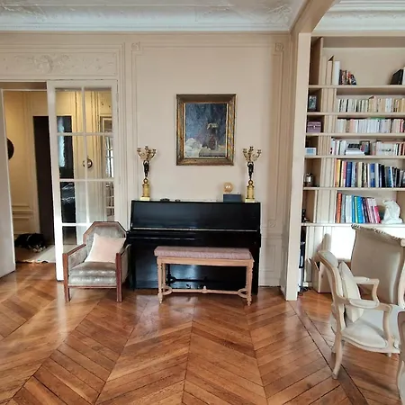 Homestay 2 Private In An Elegant Haussmannian Paris