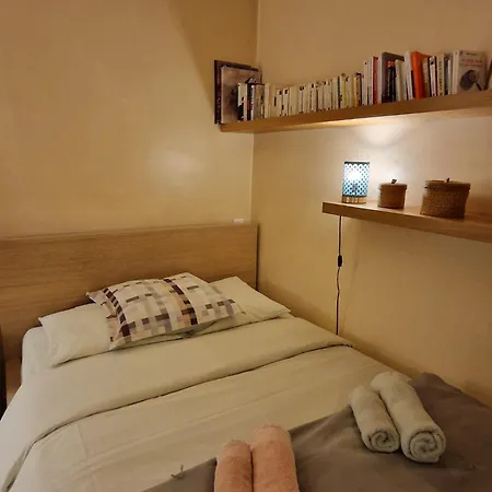 2 Private In An Elegant Haussmannian Homestay